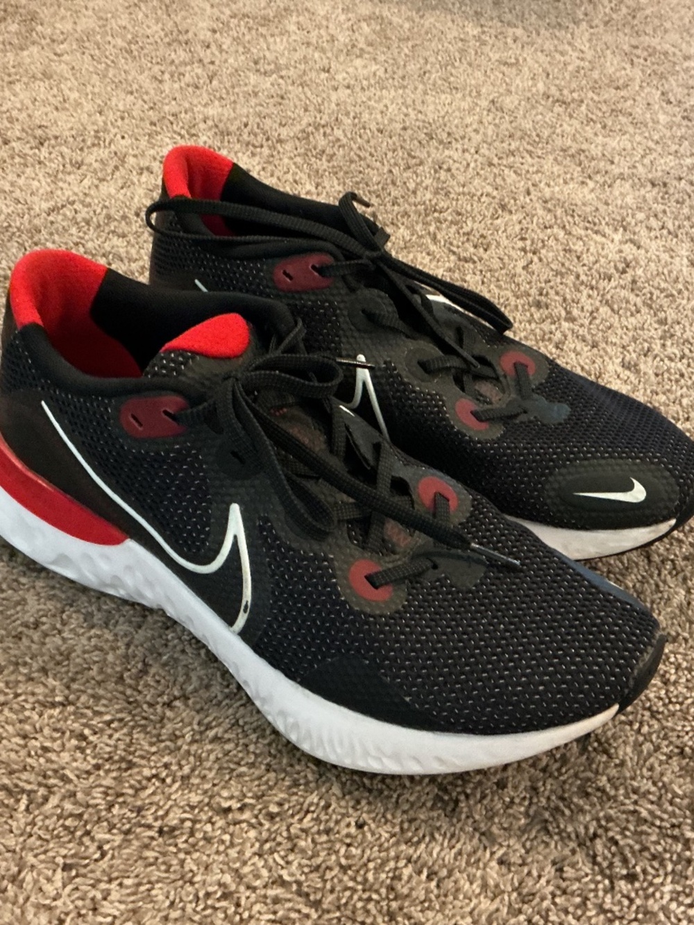 Nike Renew Run Men’s Running Shoe Size 11 Used